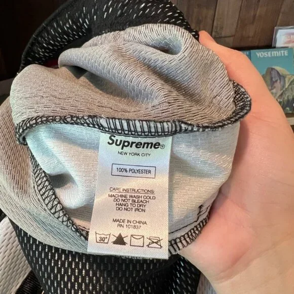 Supreme NYC men’s reflective bonded mesh track pants size large
